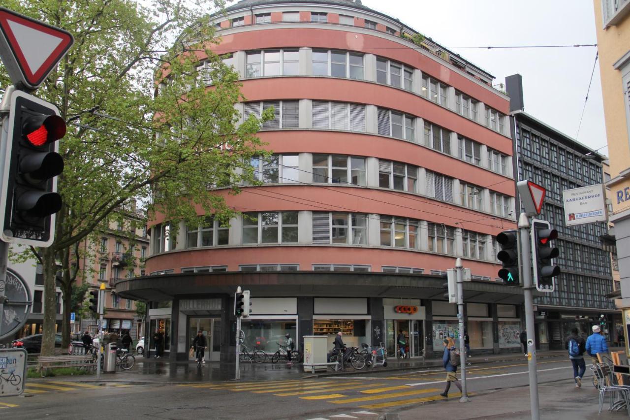 Stay2Night City Center Hostel Zurich Exterior photo